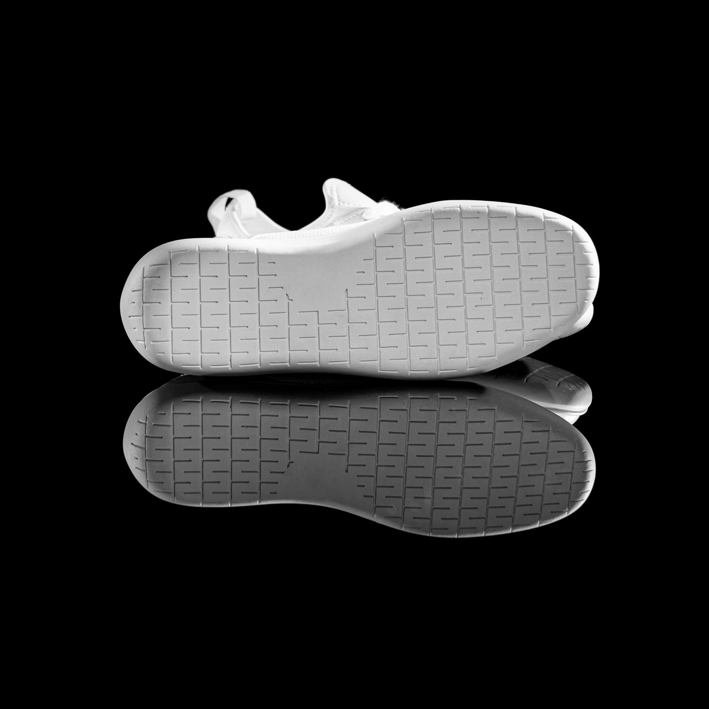 White DM1 - Females